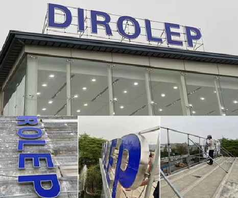 双牌楼顶发光字安装的注意事项。